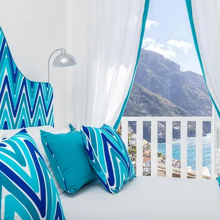 Yourhome - Adoro Holiday home